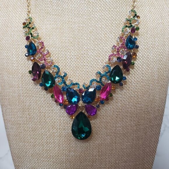 DRAMATIC STATEMENT NECKLACE & EARRINGS SET Costume Jewelry Prom Formal - Picture 3 of 12